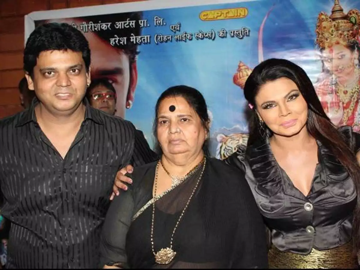 Rakhi Sawant Family