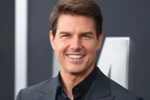 Tom Cruise Biography - The Celeb Guru